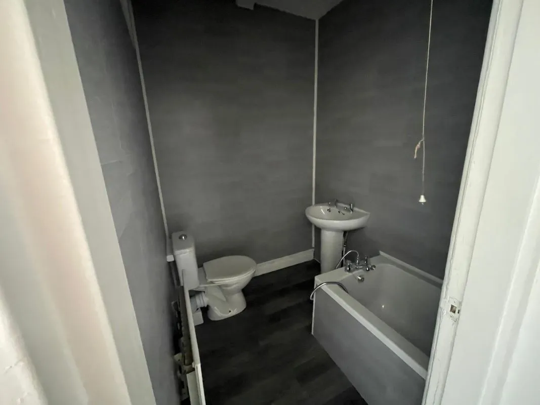 Barnsley, South Yorkshire, S70 1UT - Online Auctions