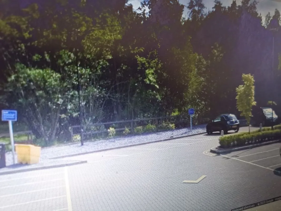 Close to the A4042 Roundabout, Pontypool, Gwent, NP4 0XB - Online Auctions