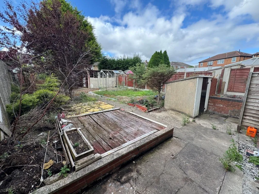 Eckington, Sheffield, South Yorkshire, S21 4AQ - Online Auctions
