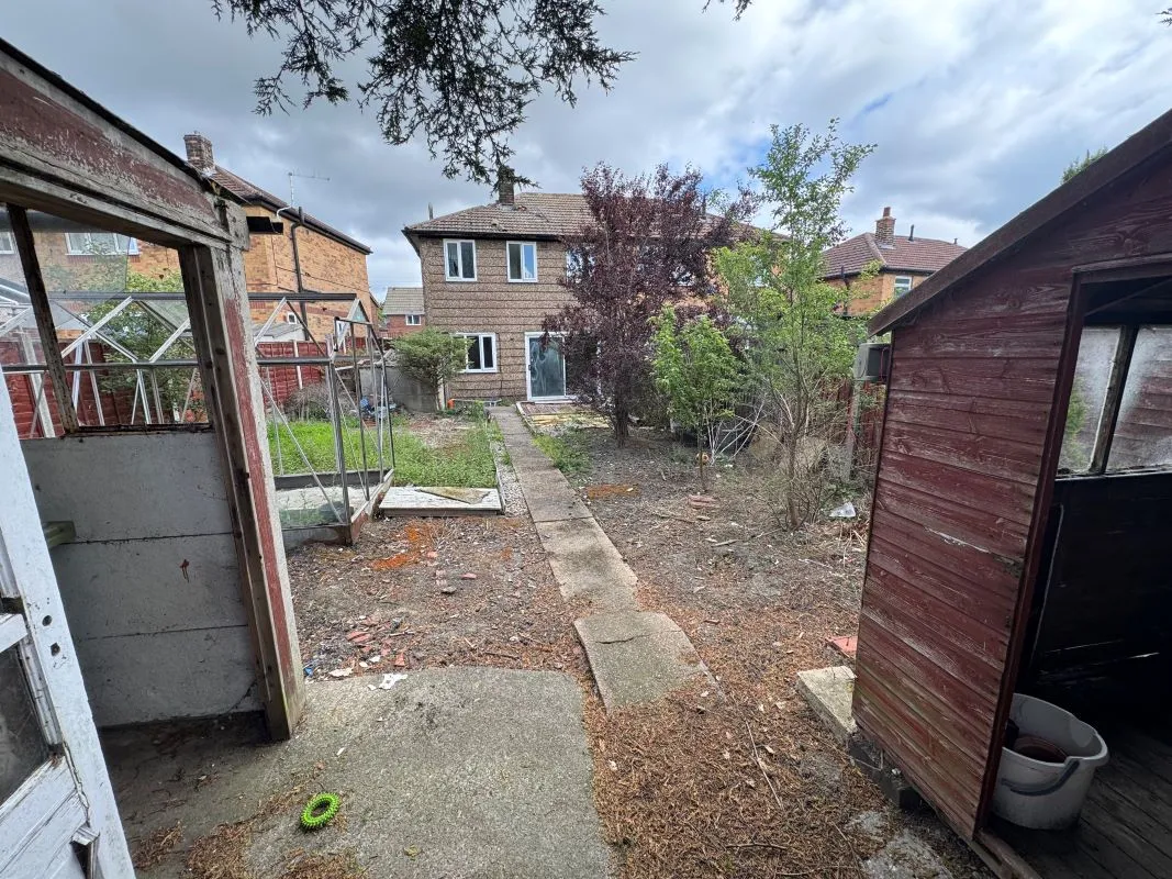 Eckington, Sheffield, South Yorkshire, S21 4AQ - Online Auctions