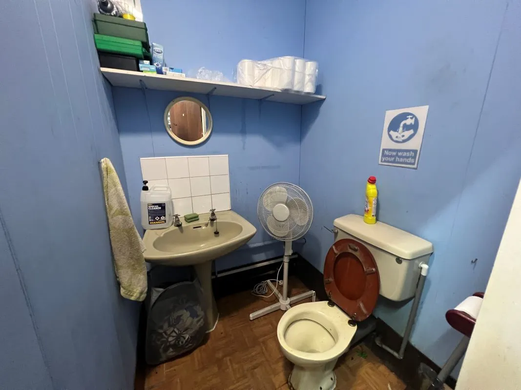 Wath-Upon-Dearne, Rotherham, South Yorkshire, S63 6PY - Online Auctions