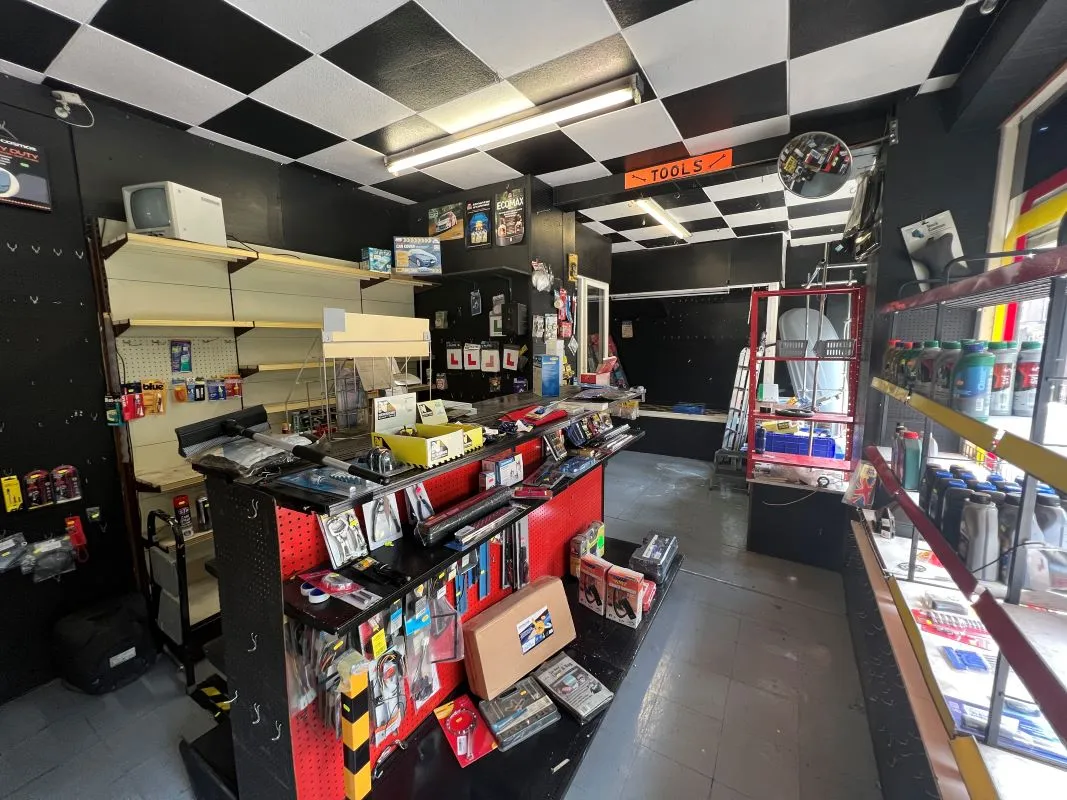Wath-Upon-Dearne, Rotherham, South Yorkshire, S63 6PY - Online Auctions
