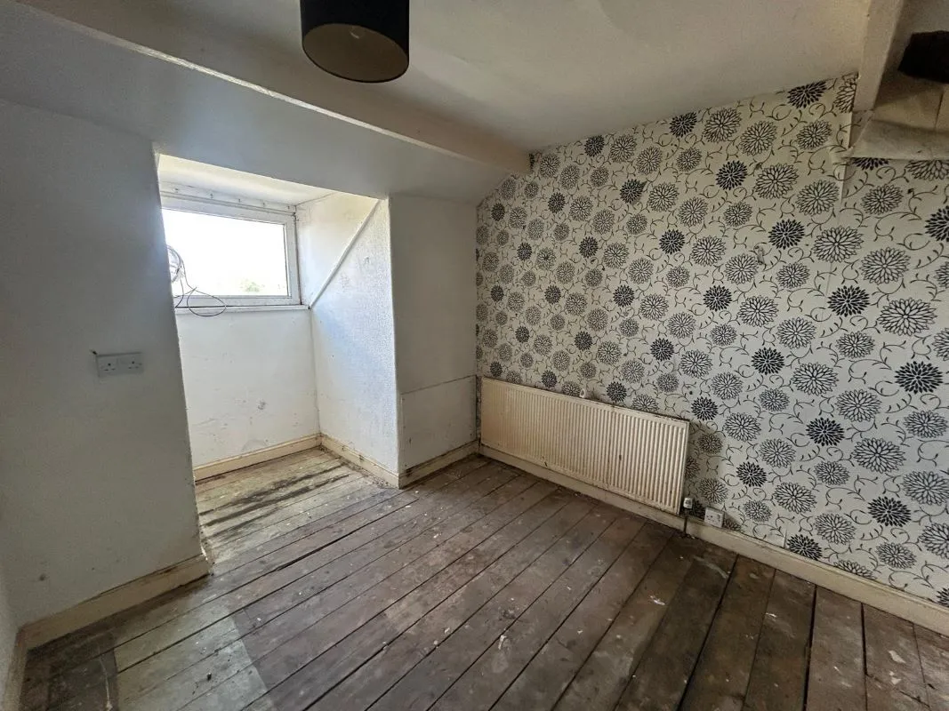 Sheffield, South Yorkshire, S2 1UF - Online Auctions