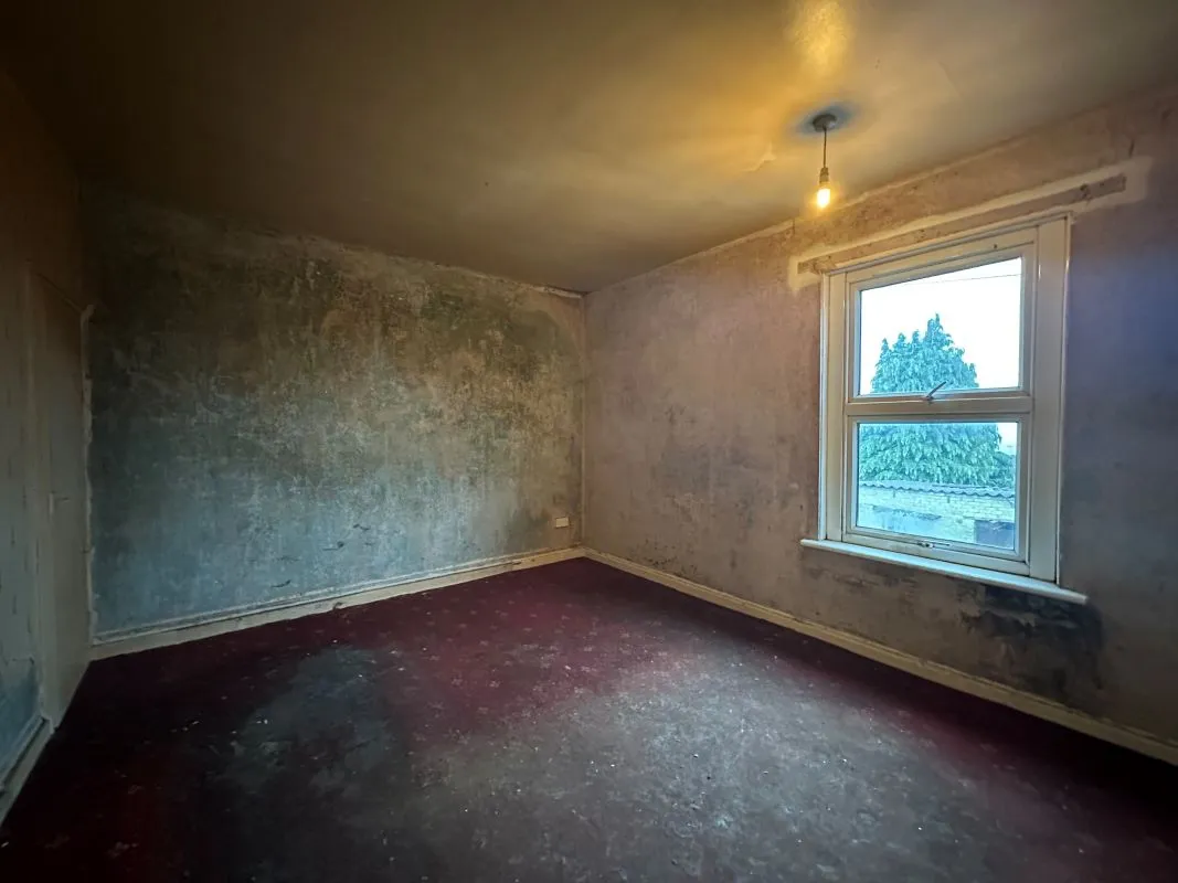 Barnsley, South Yorkshire, S70 4HT - Online Auctions
