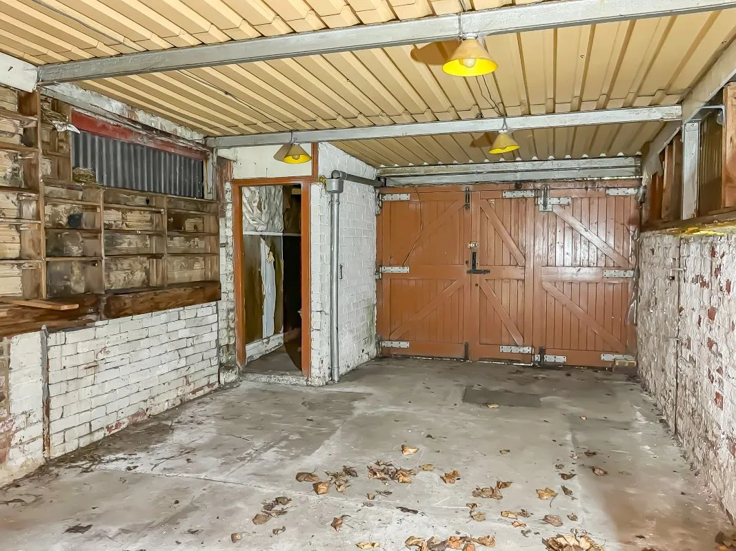 Darlington, County Durham, DL3 0LY - Online Auctions