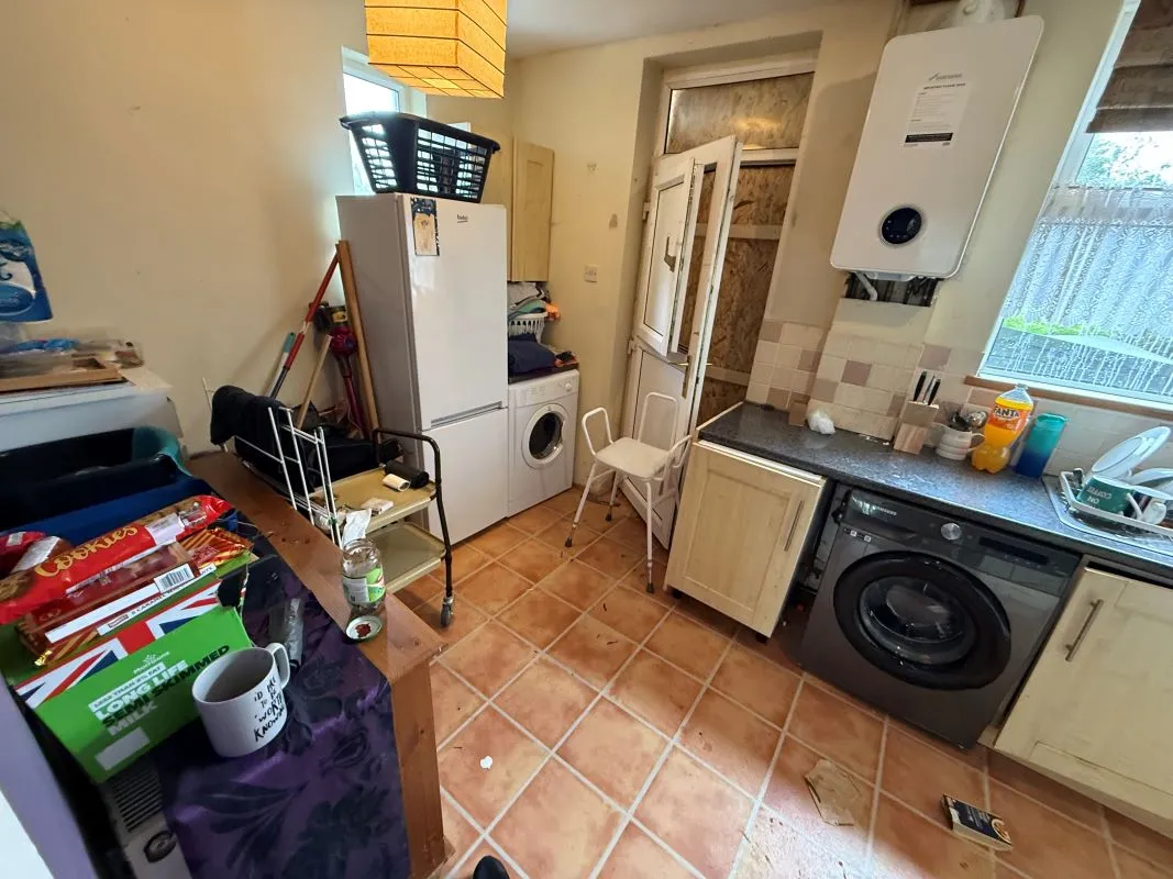 Sheffield, South Yorkshire, S2 2FF - Online Auctions