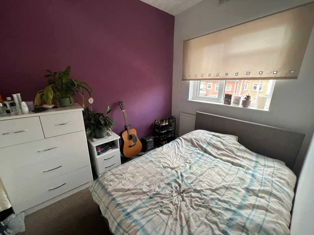 Hemsworth, Pontefract, West Yorkshire, WF9 4QN - Online Auctions