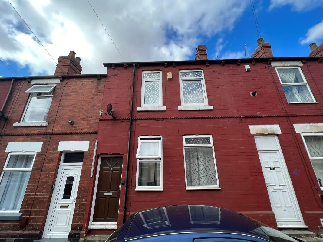 Hemsworth, Pontefract, West Yorkshire, WF9 4QN - Online Auctions