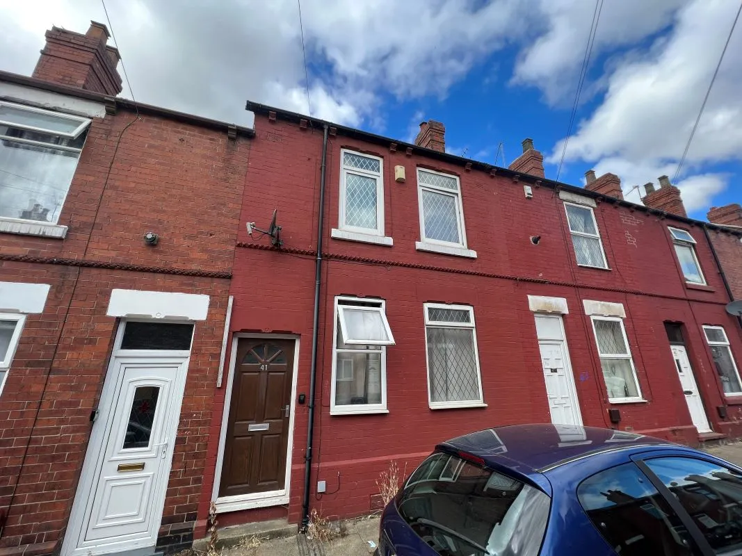 Hemsworth, Pontefract, West Yorkshire, WF9 4QN - Online Auctions