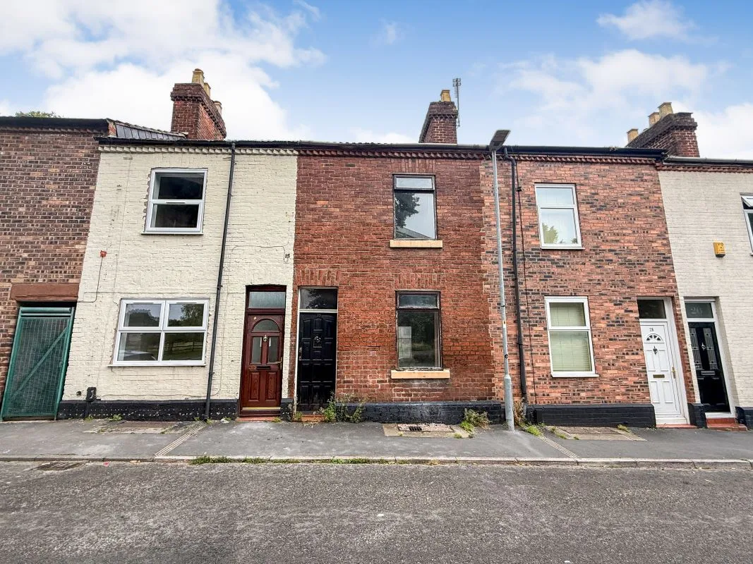 Runcorn, Cheshire, WA7 1HP - Online Auctions