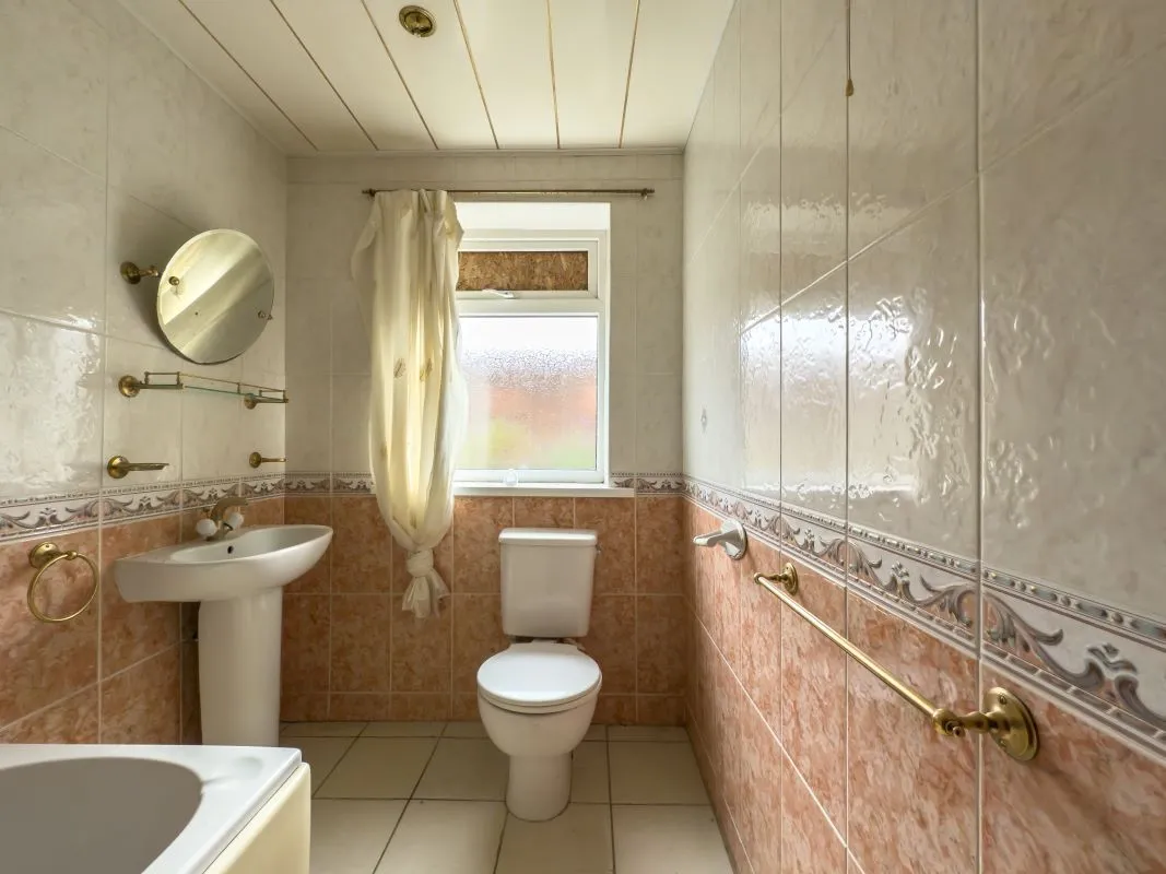 Horden, Peterlee, County Durham, SR8 4JQ - Online Auctions