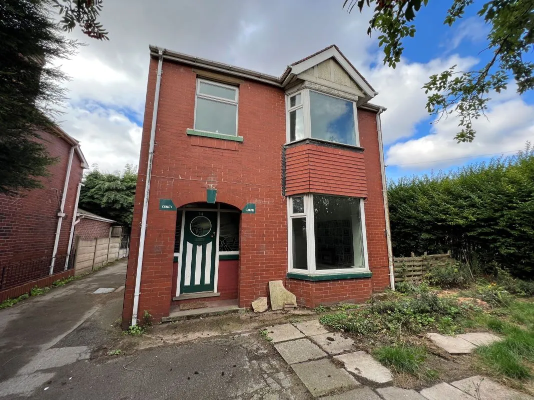 Darfield, Barnsley, South Yorkshire, S73 9AP - Online Auctions