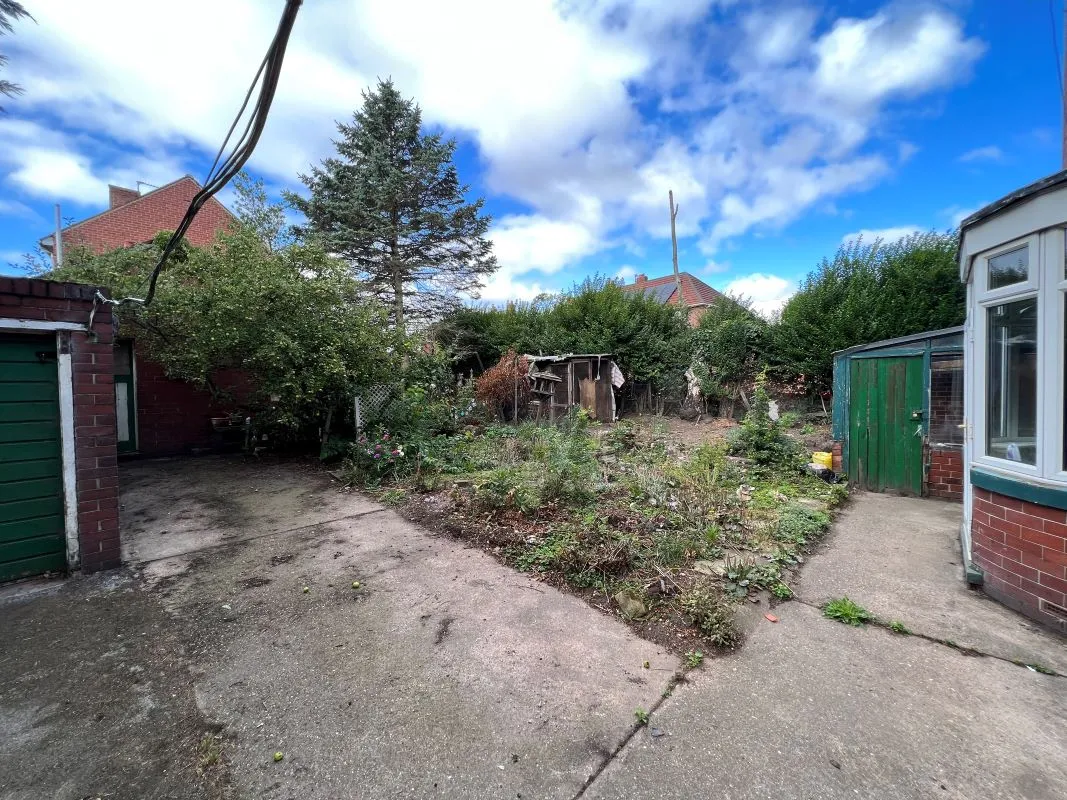 Darfield, Barnsley, South Yorkshire, S73 9AP - Online Auctions