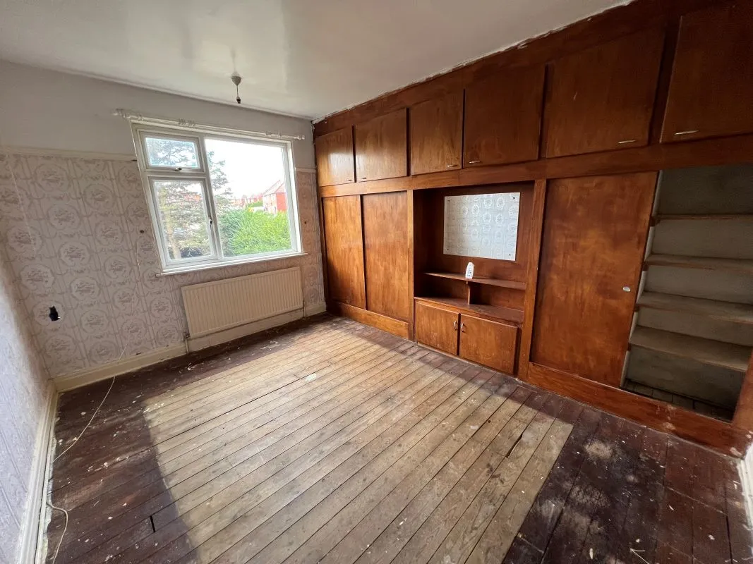 Darfield, Barnsley, South Yorkshire, S73 9AP - Online Auctions