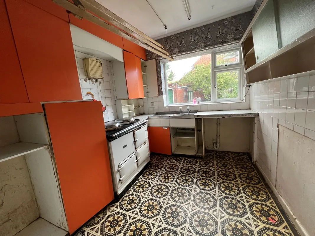 Darfield, Barnsley, South Yorkshire, S73 9AP - Online Auctions