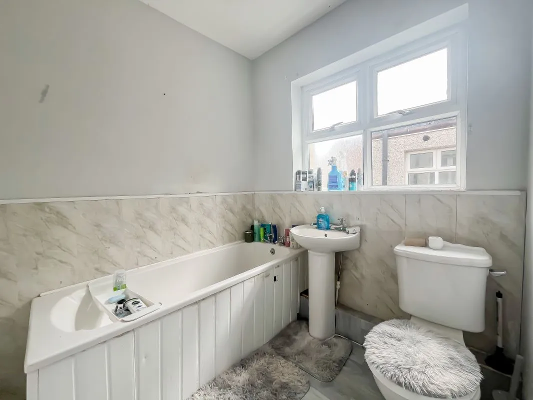 Peterlee, County Durham, SR8 3SA - Online Auctions