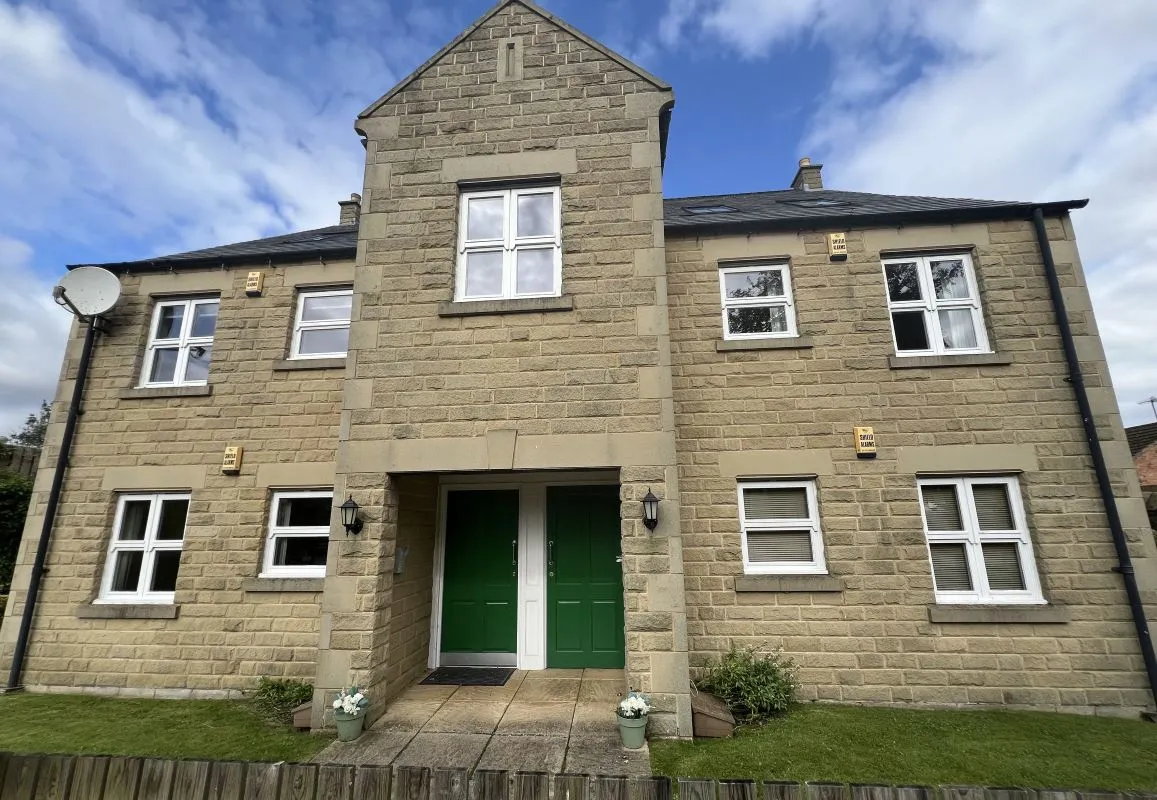 Sheffield, South Yorkshire, S17 4AZ - Online Auctions