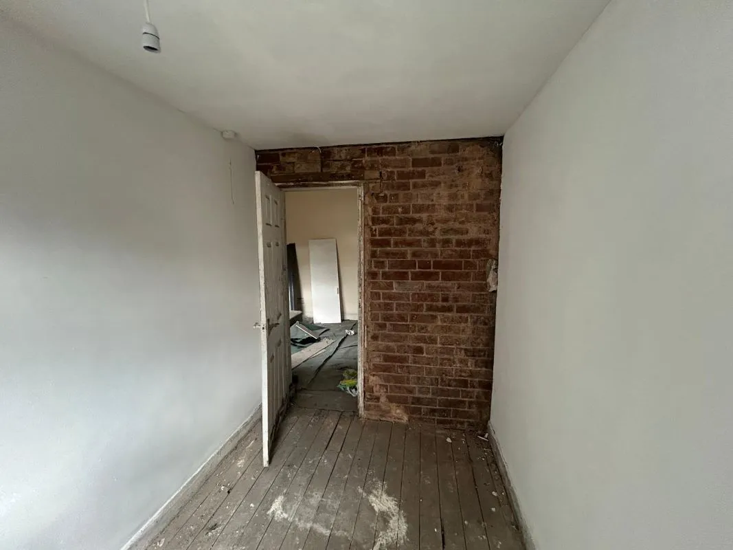 Goldthorpe, Rotherham, South Yorkshire, S63 9NB - Online Auctions
