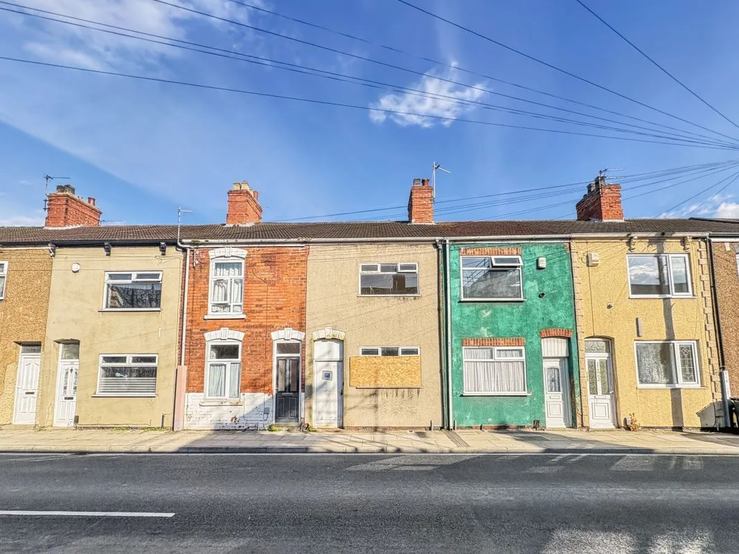 Grimsby, South Humberside, DN32 7NE - Online Auctions