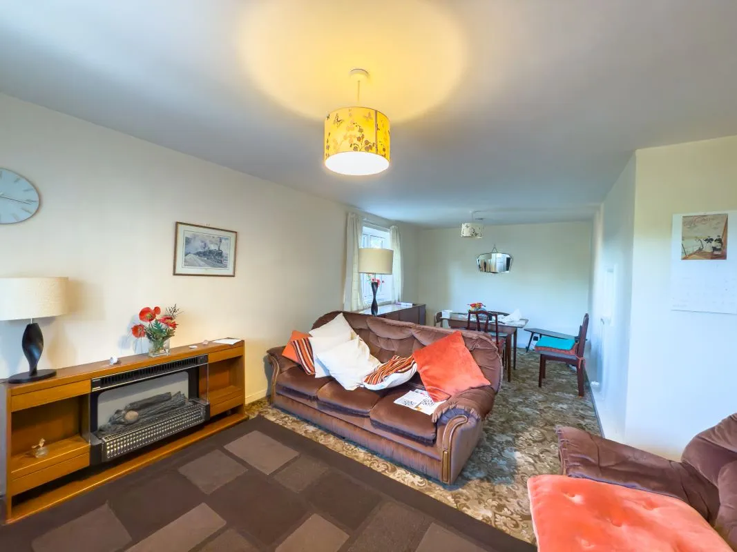 Gateshead, Tyne And Wear, NE10 0BN - Online Auctions