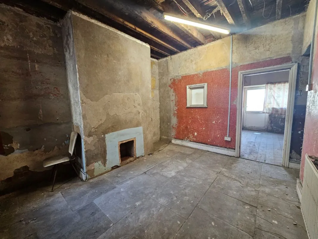Blackpool, Lancashire, FY1 6AB - Online Auctions