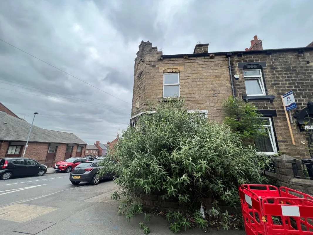 Barnsley, South Yorkshire, S70 4PD - Online Auctions