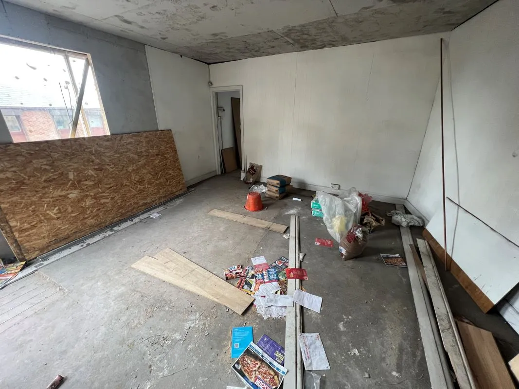 Barnsley, South Yorkshire, S70 4PD - Online Auctions