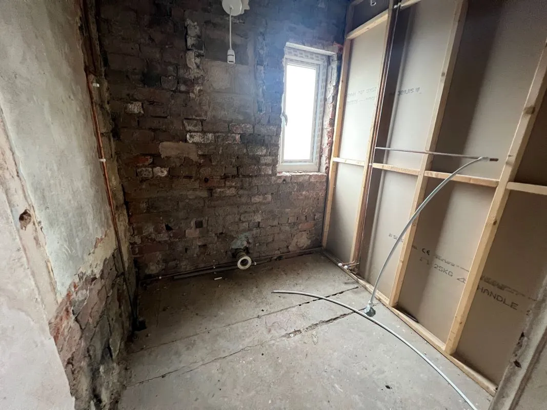 Barnsley, South Yorkshire, S70 4PD - Online Auctions