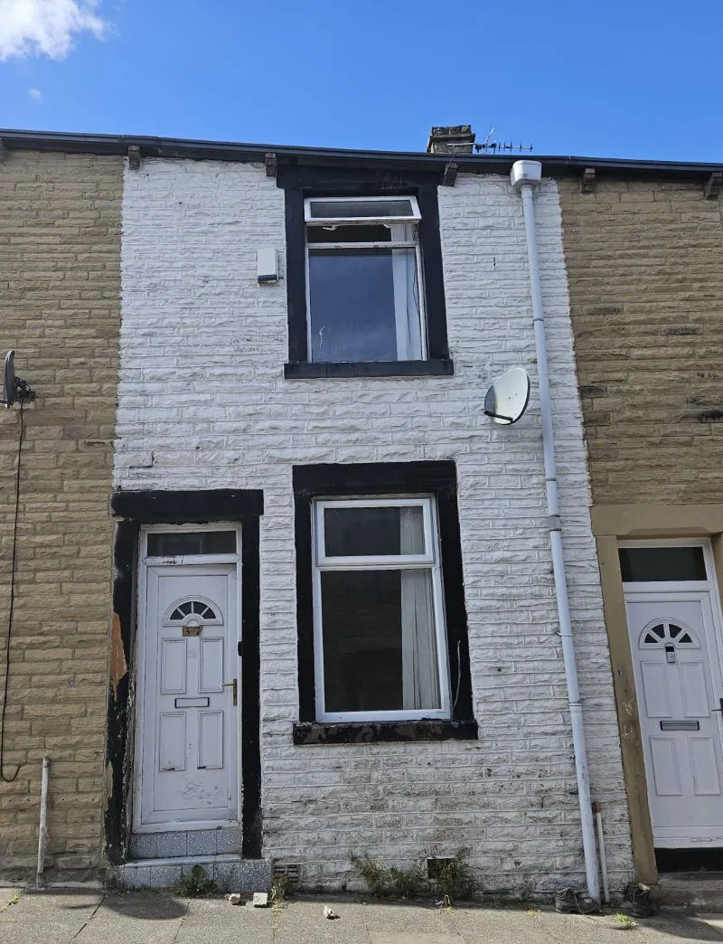 Burnley, Lancashire, BB11 3LP - Online Auctions