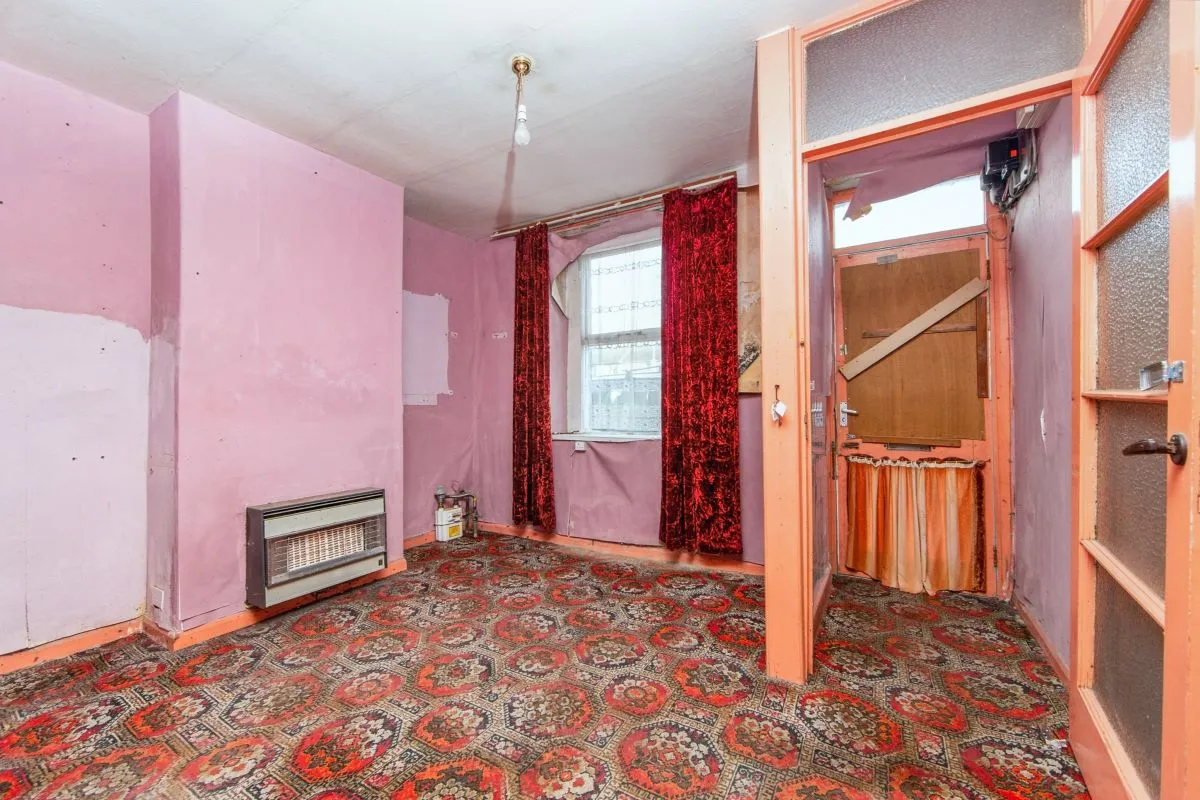 Millom, Cumbria, LA18 4BL - Online Auctions