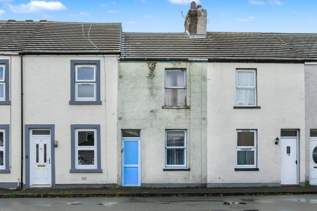 Millom, Cumbria, LA18 4BL - Online Auctions
