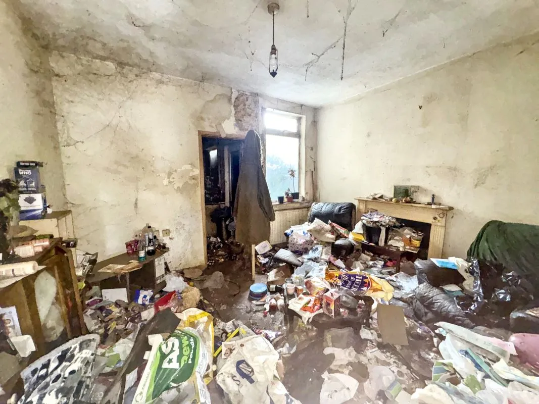 Grimsby, South Humberside, DN32 7NQ - Online Auctions