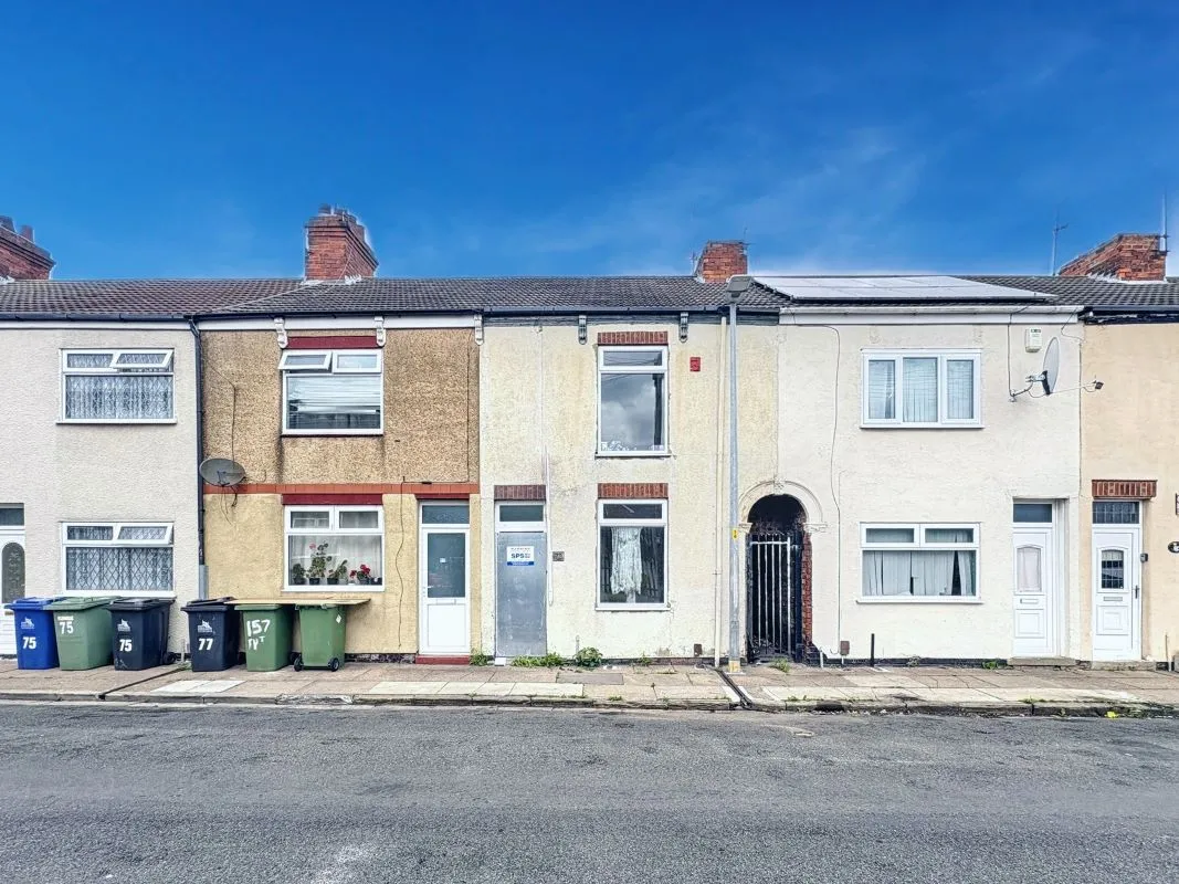 Grimsby, South Humberside, DN32 7NQ - Online Auctions