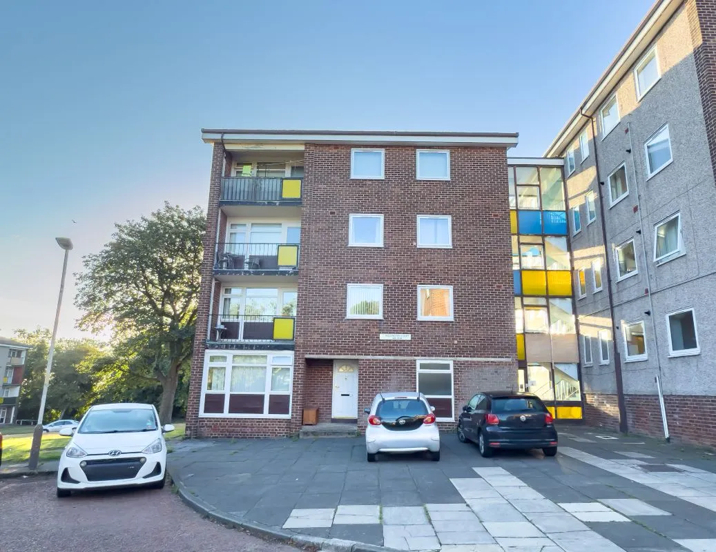 Gateshead, Tyne And Wear, NE10 0BN - Online Auctions