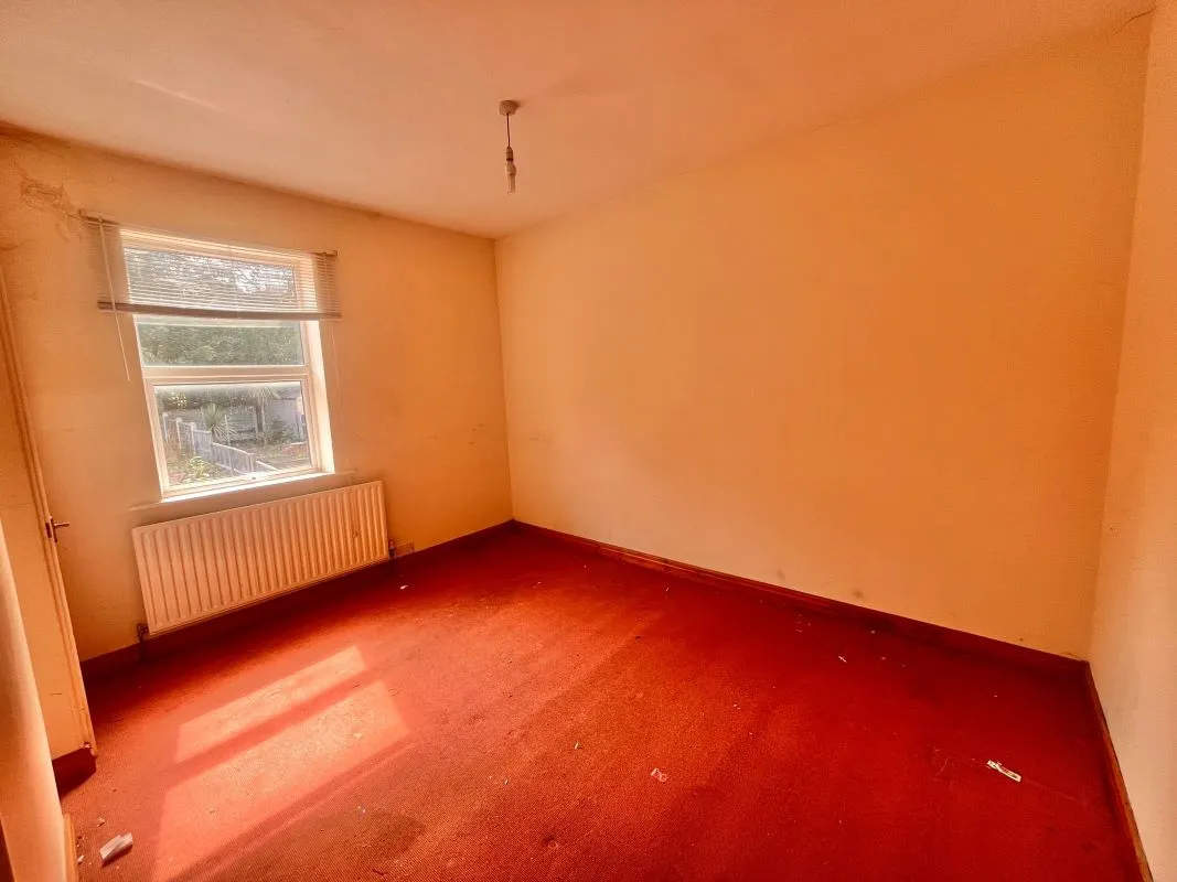 Wombwell, Barnsley, South Yorkshire, S73 8JA - Online Auctions