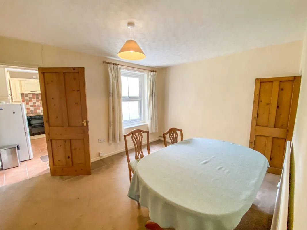 Swindon, Wiltshire, SN5 3PN - Online Auctions