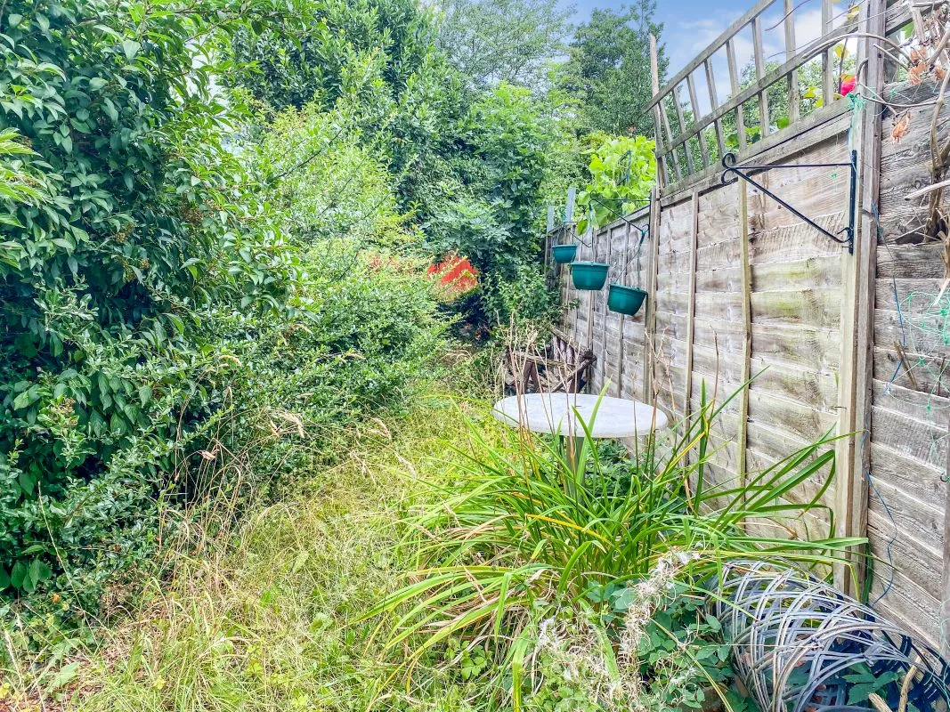 Swindon, Wiltshire, SN5 3PN - Online Auctions