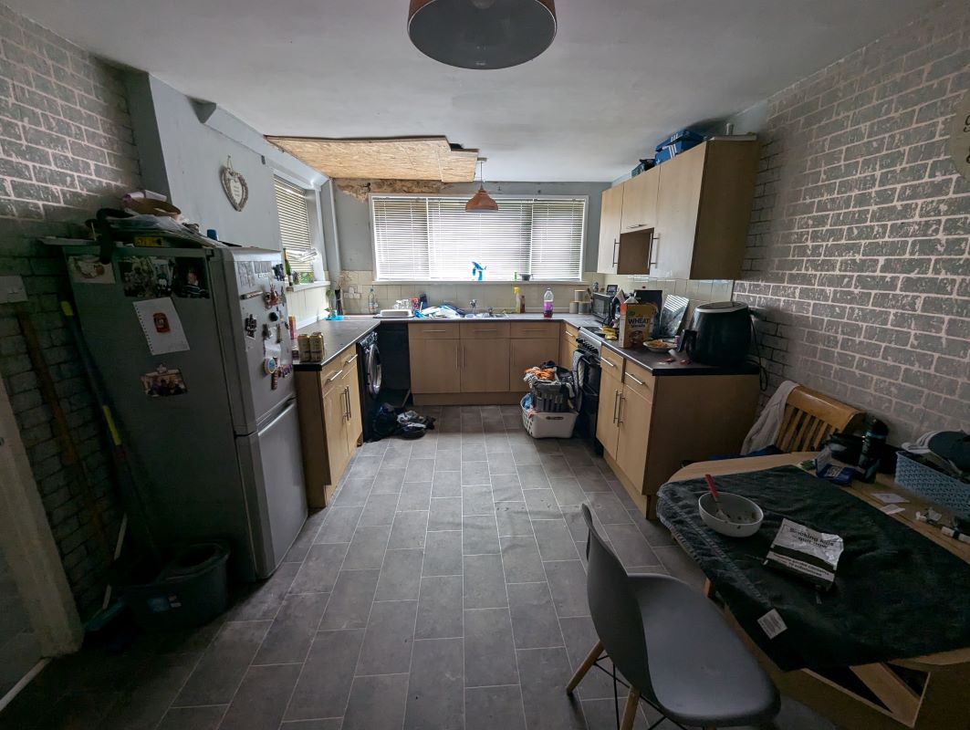 Telford, Shropshire, TF7 5PF - Online Auctions