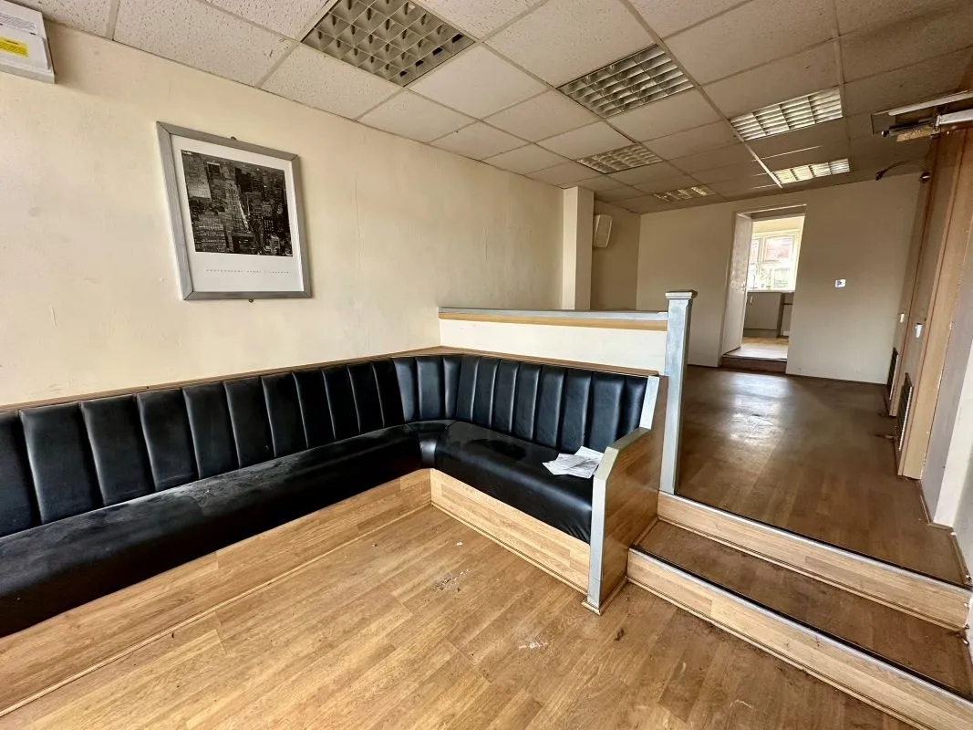 Stoke-On-Trent, Staffordshire, ST2 9AU - Online Auctions