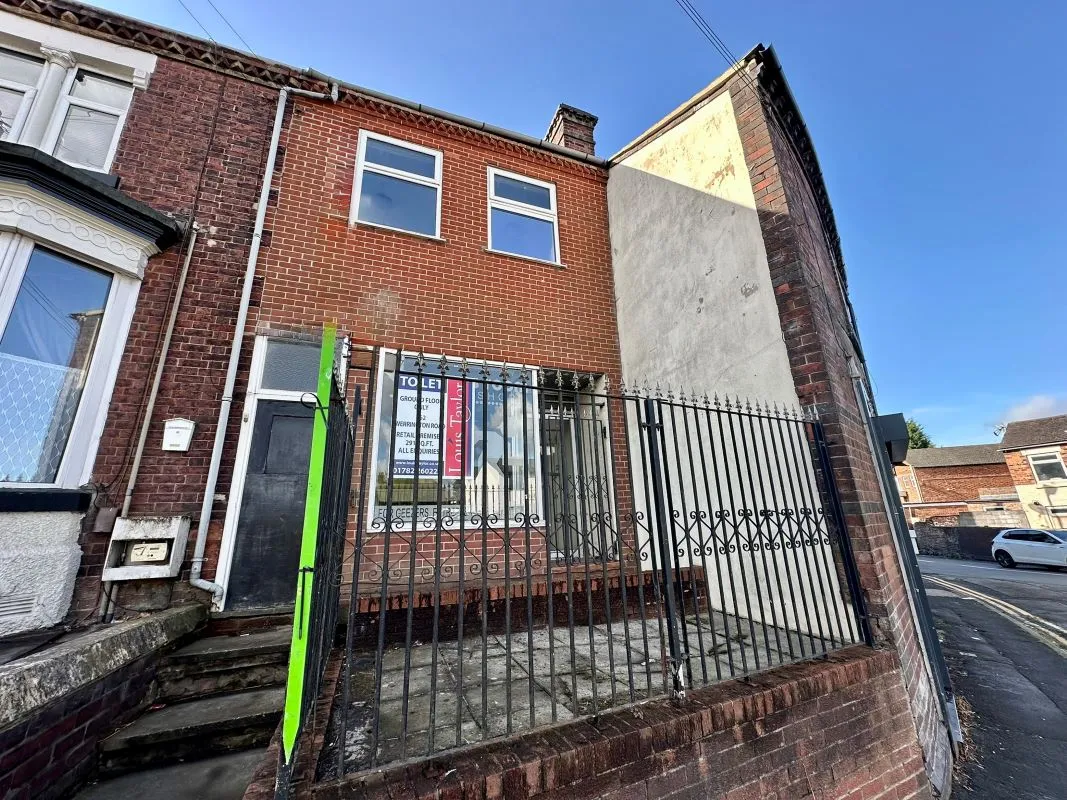 Stoke-On-Trent, Staffordshire, ST2 9AU - Online Auctions