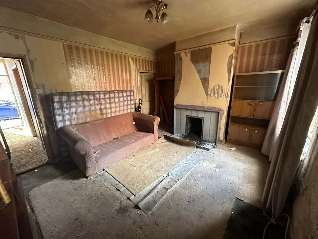 Stafford, Staffordshire, ST16 2RH - Online Auctions