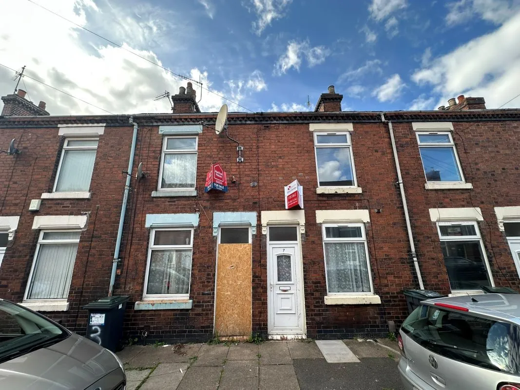 Stoke-On-Trent, Staffordshire, ST6 2DW - Online Auctions