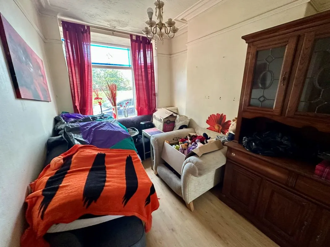Crewe, Cheshire, CW1 3AQ - Online Auctions