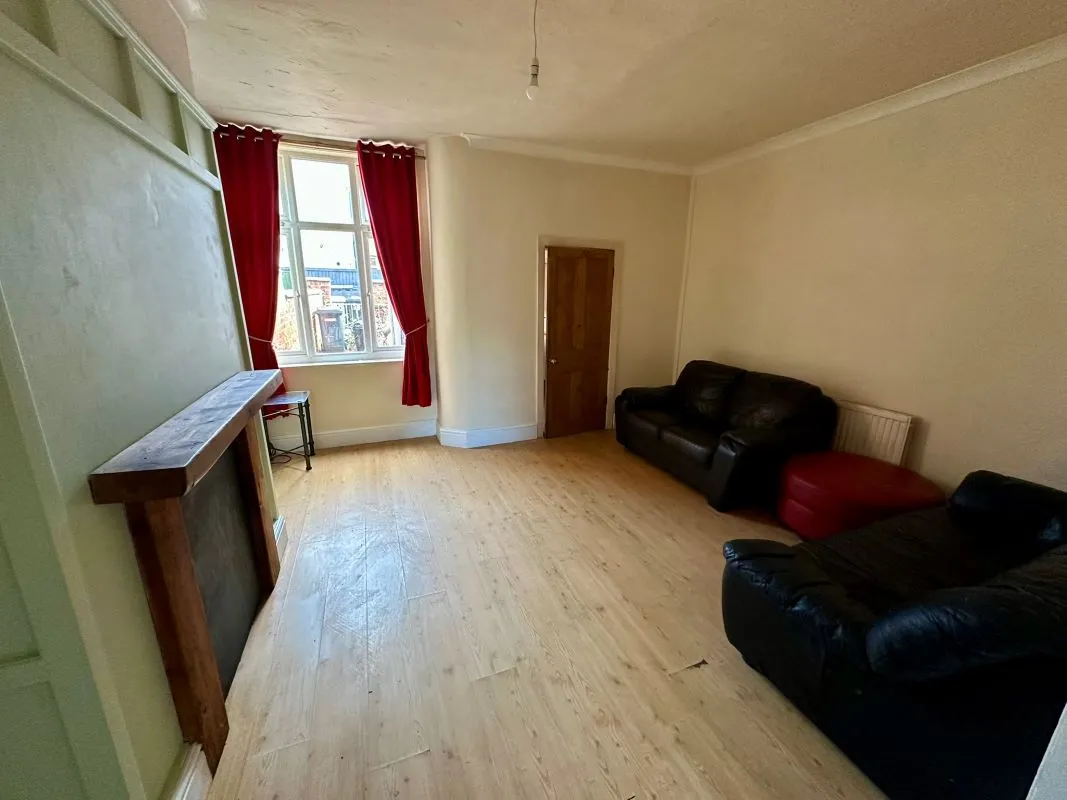 Crewe, Cheshire, CW1 3AQ - Online Auctions