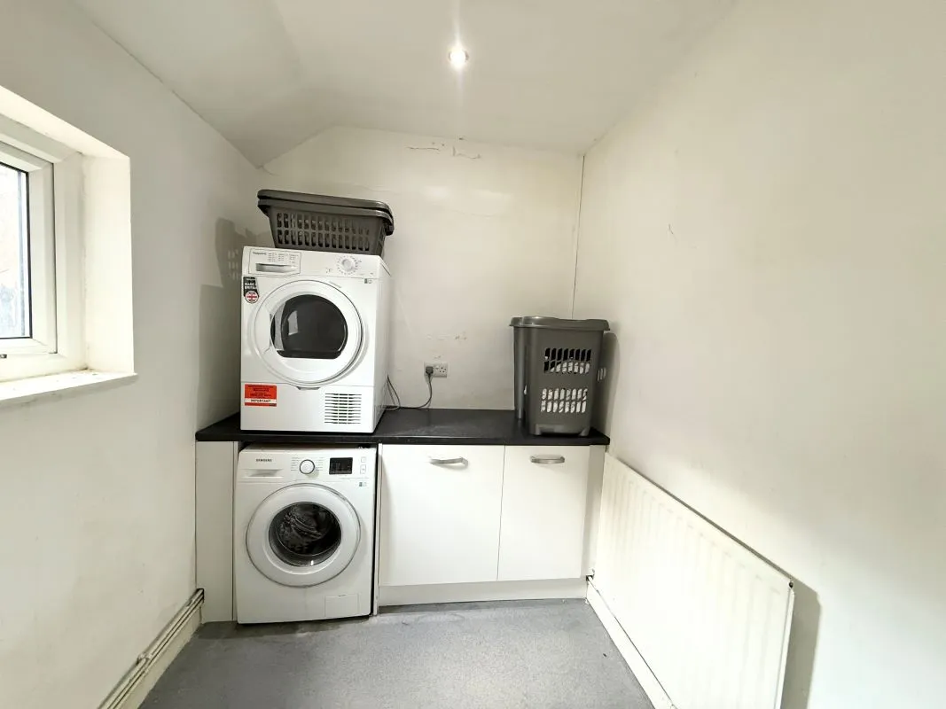Stoke-On-Trent, Staffordshire, ST1 4NF - Online Auctions