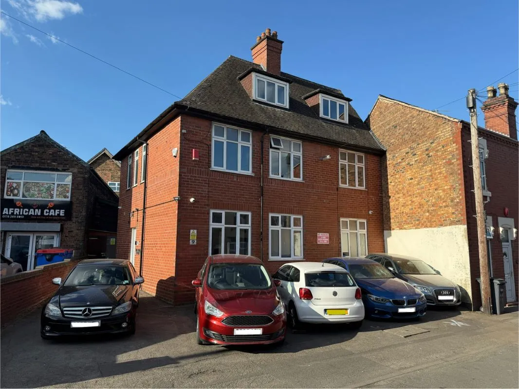 Stoke-On-Trent, Staffordshire, ST1 4NF - Online Auctions