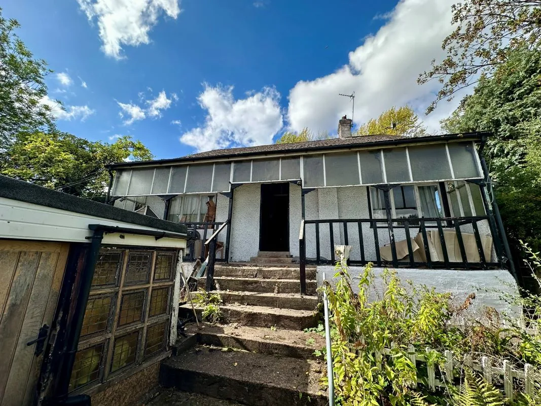 Bury Bank, Stone, Staffordshire, ST15 0QA - Online Auctions