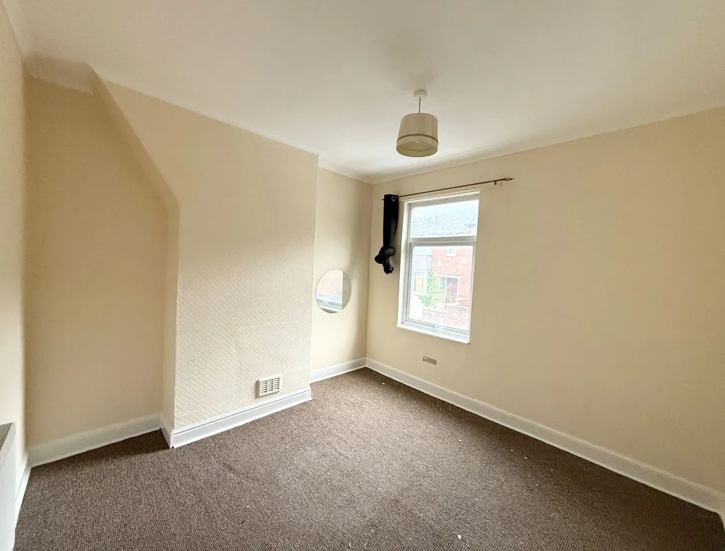 Stoke-On-Trent, Staffordshire, ST1 2DJ - Online Auctions