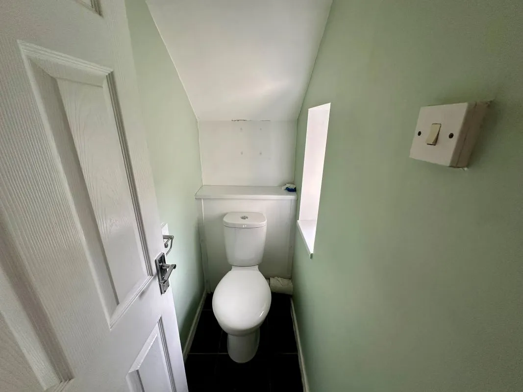 Featherstone, Wolverhampton, West Midlands, WV10 7AW - Online Auctions