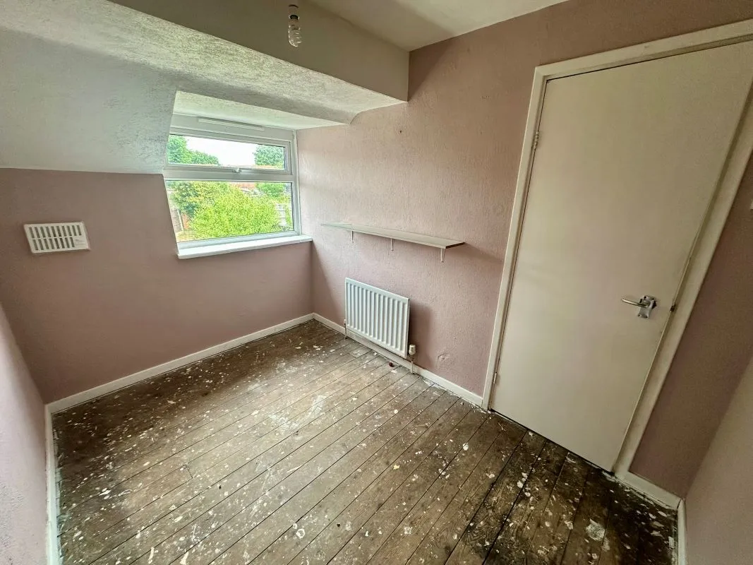 Featherstone, Wolverhampton, West Midlands, WV10 7AW - Online Auctions